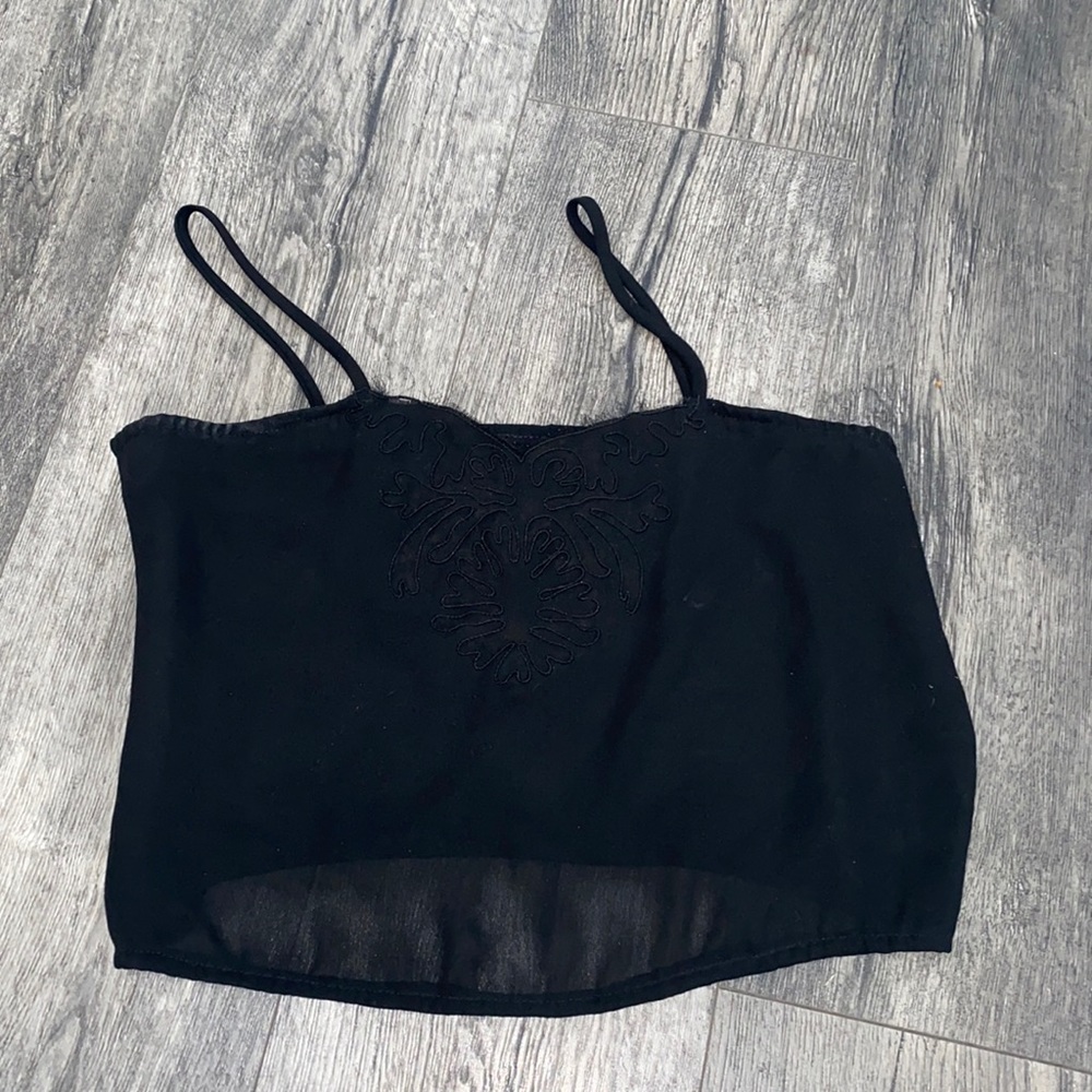 Crop top